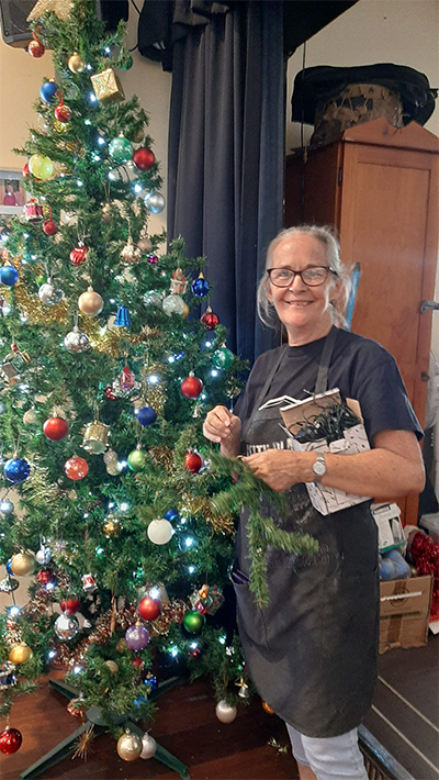 Volunteer Margot—Christmas Tree decorating       .
